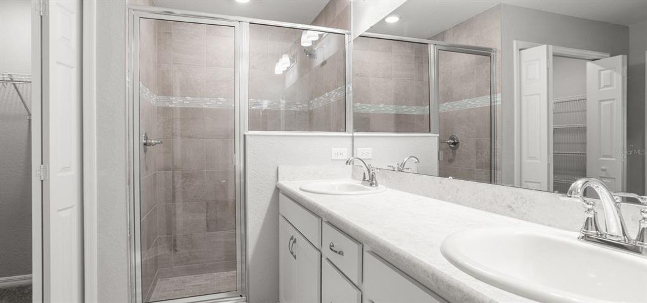 Furnished interior view inside a new home in Vista Trace, Belleview (Image 10).