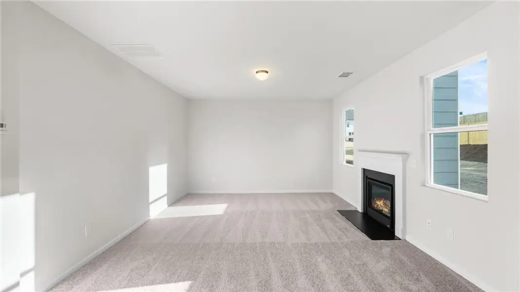 Spacious, unfurnished interior of a new home in The Reserve at Willow Oaks, Canton (Image 8).