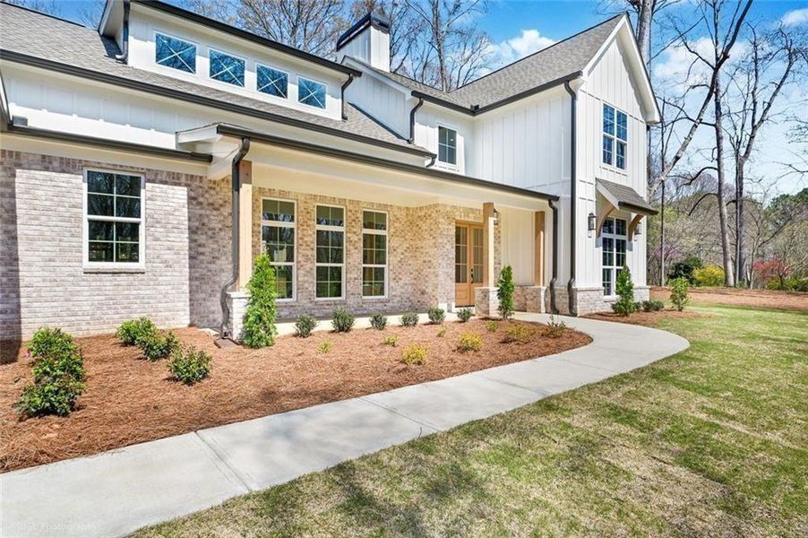 Exterior details and patio area of a home in , Jefferson (Image 19).