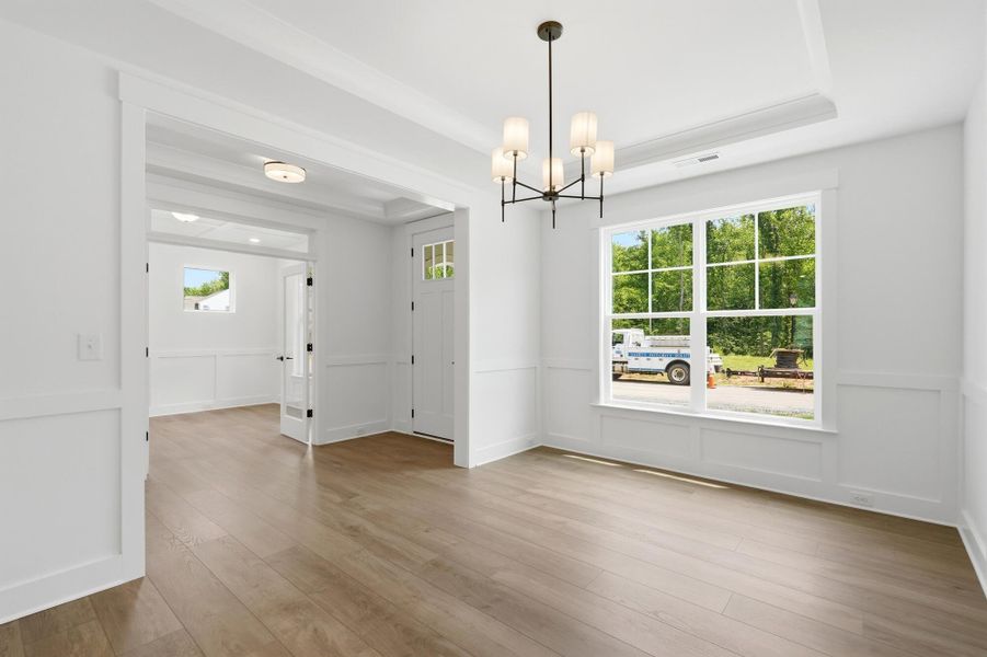Spacious, unfurnished interior of a new home in Rone Creek, Waxhaw (Image 14).