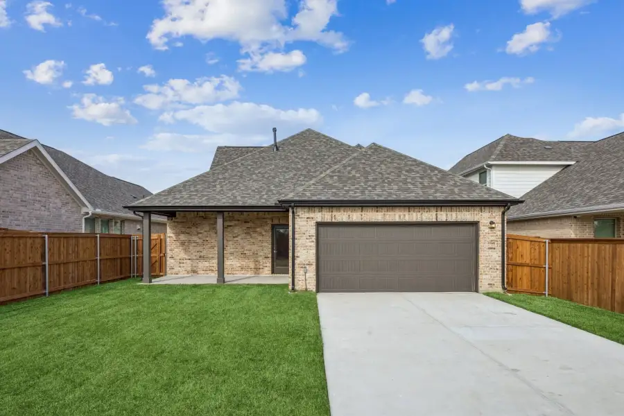 Representative exterior photo of a completed home built from the Robin by Centre Living Homes in Dove Hollow, Waxahachie, TX (Image 20). Representative exterior photo of a completed home built from the Robin by Centre Living Homes in Dove Hollow, Waxahachie, TX (Image 20).