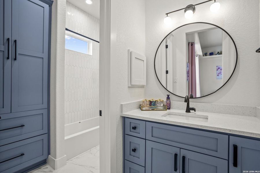 Furnished interior view inside a new home in , Bulverde (Image 46).