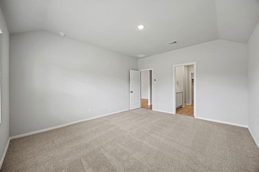 20-web-or-mls-509-hickory-rdg-dr