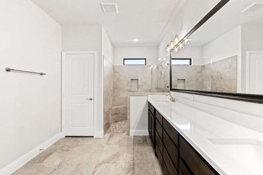 Image 24 representing the The Wilder by Doug Parr Custom Homes in Monarch Manor, Poolville, TX.