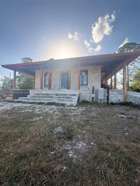 Image 13 of a home in .