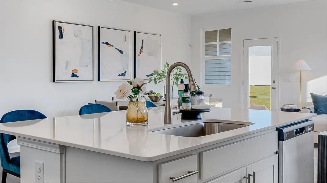 1781 Carson II Kitchen 1of4