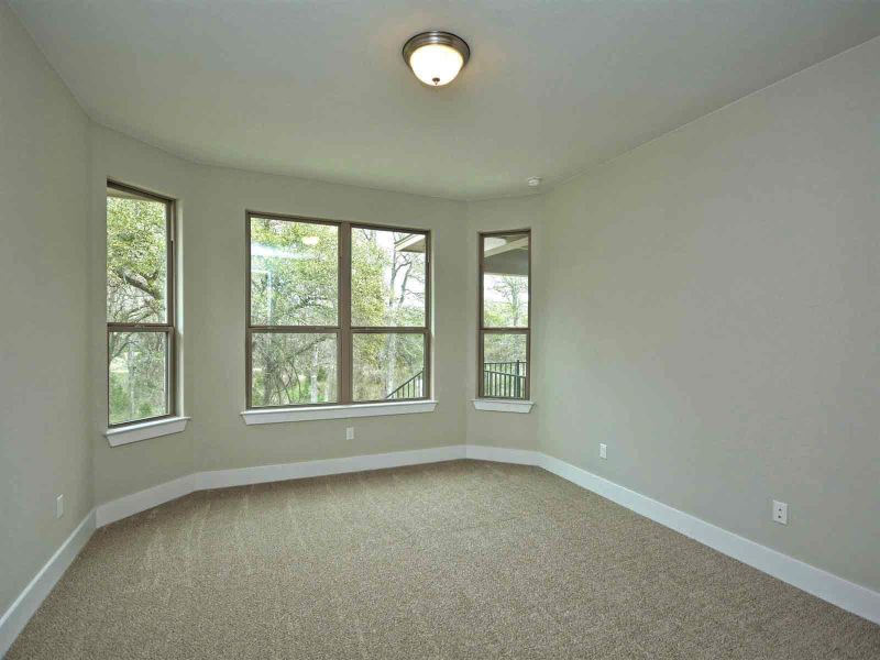 Representative unfurnished interior of a home built from the Madera II by Giddens Homes in Scofield Farms Estates, Georgetown (Image 425).