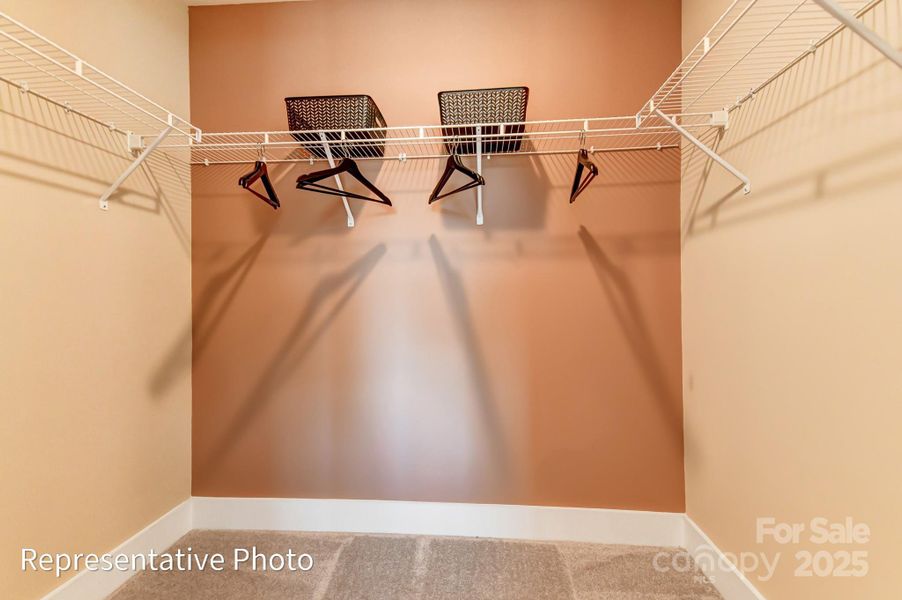 Spacious, unfurnished interior of a new home in Rone Creek, Waxhaw (Image 20).