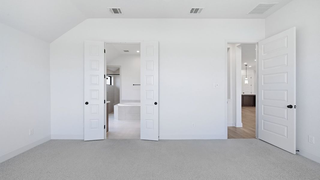 Spacious, unfurnished interior of a new home in Ramble, Celina (Image 21).