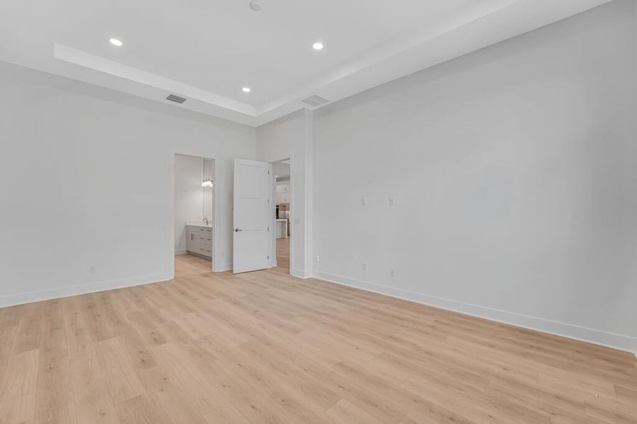 Furnished interior view inside a new home in Esprit at Avenir, Palm Beach Gardens (Image 48). Furnished interior view inside a new home in Esprit at Avenir, Palm Beach Gardens (Image 48).