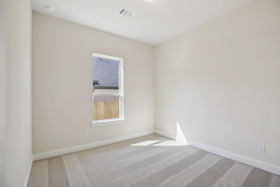 Spacious, unfurnished interior of a new home in Woodhavyn 50', Magnolia (Image 26).