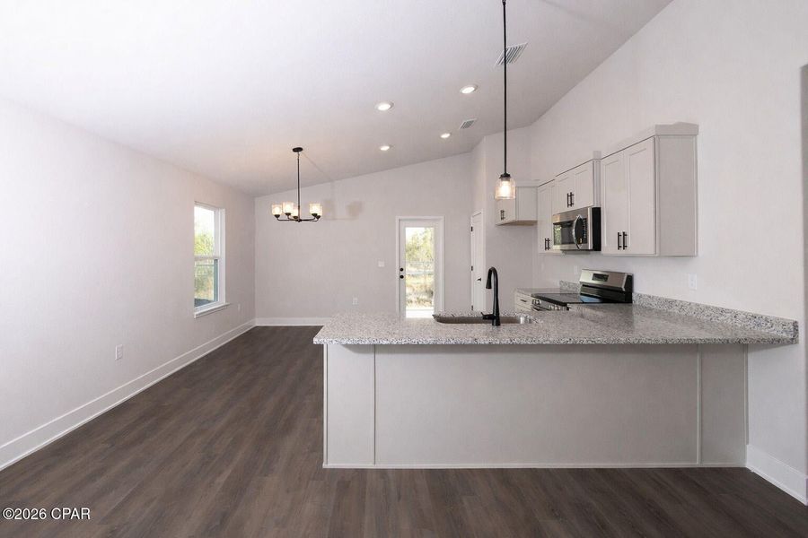 Furnished interior view inside a new home in Fox Glenn, Panama City (Image 5).