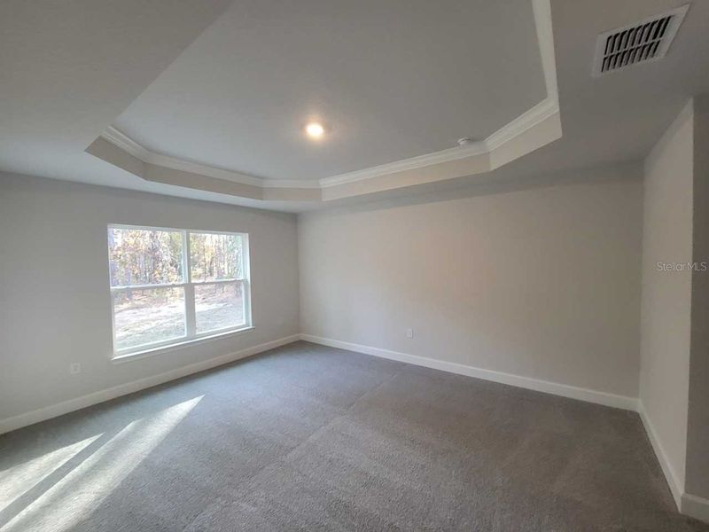 Spacious, unfurnished interior of a new home in Marion Oaks, Ocala (Image 13). Spacious, unfurnished interior of a new home in Marion Oaks, Ocala (Image 13).