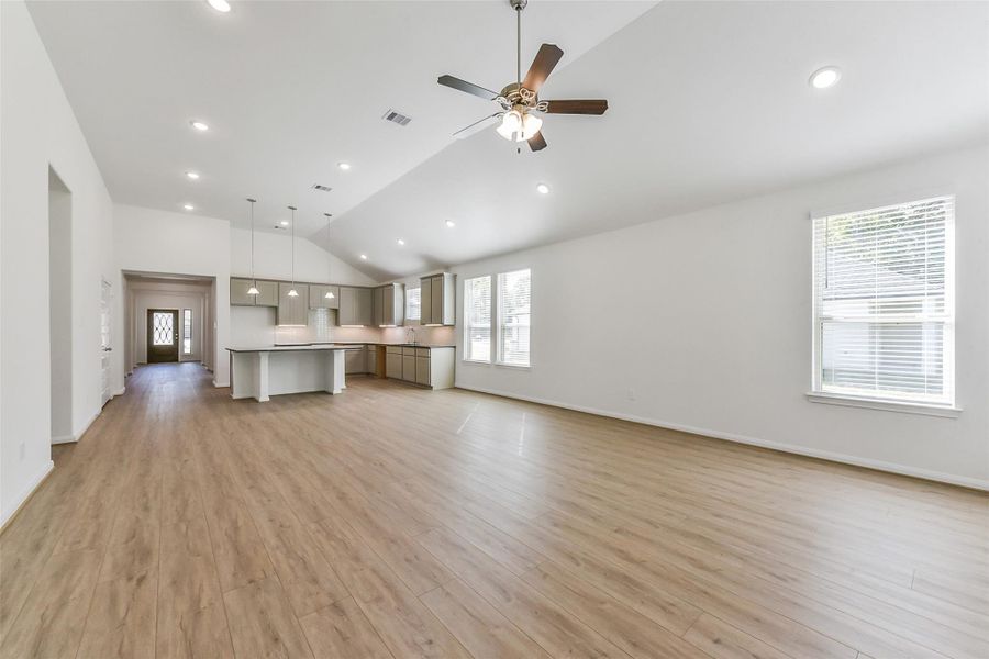 Spacious, unfurnished interior of a new home in Encino Estates, Dayton (Image 19). Spacious, unfurnished interior of a new home in Encino Estates, Dayton (Image 19).