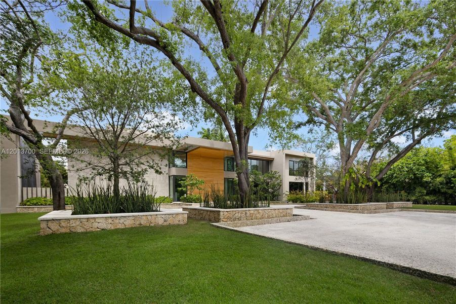 Image 25 of a home in .