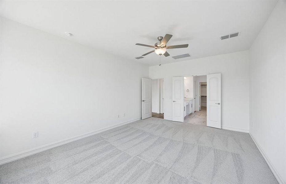 Spacious primary suite