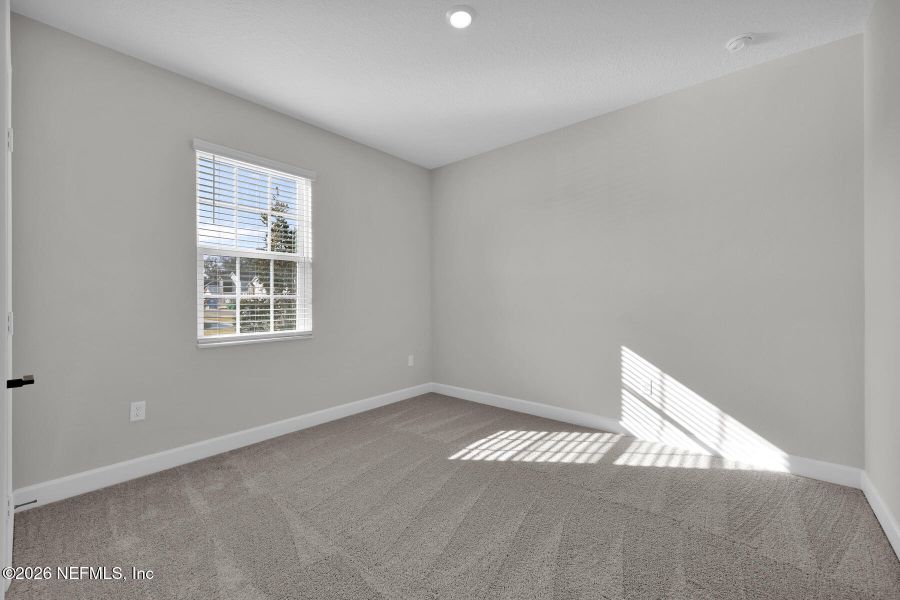 Spacious, unfurnished interior of a new home in Westport Landing, Jacksonville (Image 15).