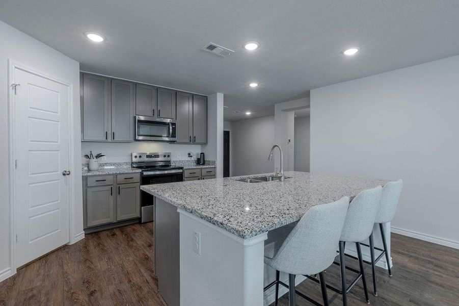 Great open-concept with granite counters Great open-concept with granite counters