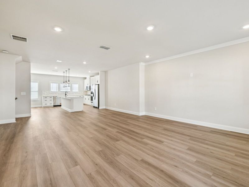 The Leighton floorplan with the Upscale Rustic Linen interior package.