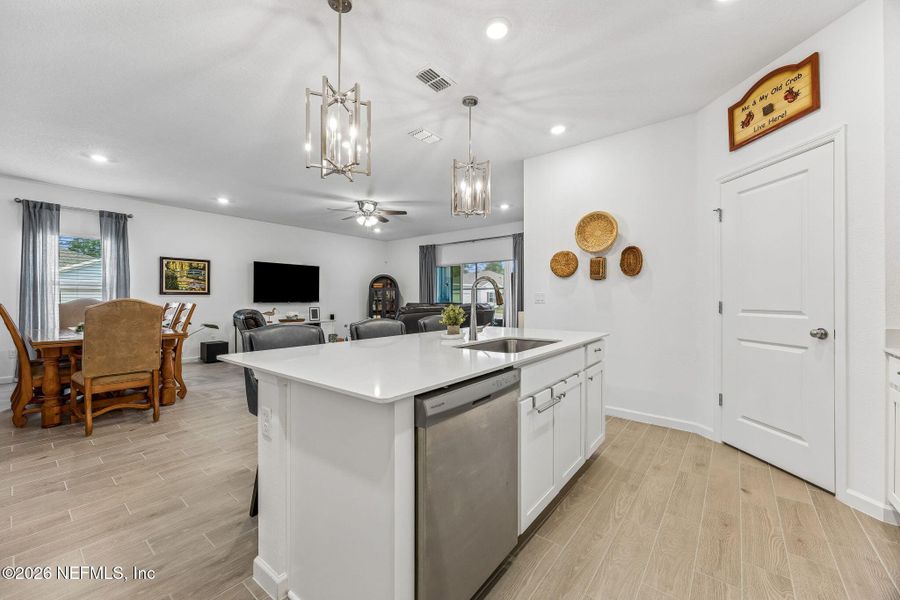 Furnished interior view inside a new home in , Yulee (Image 11).