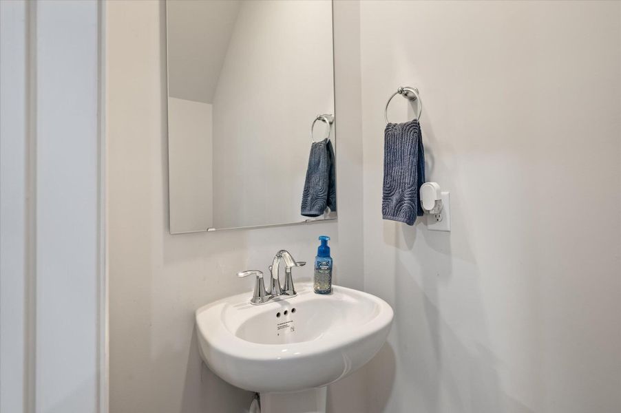 Close-up of interior finishes inside a home in Limehouse Village: Arbor Series, Summerville (Image 20). Close-up of interior finishes inside a home in Limehouse Village: Arbor Series, Summerville (Image 20).