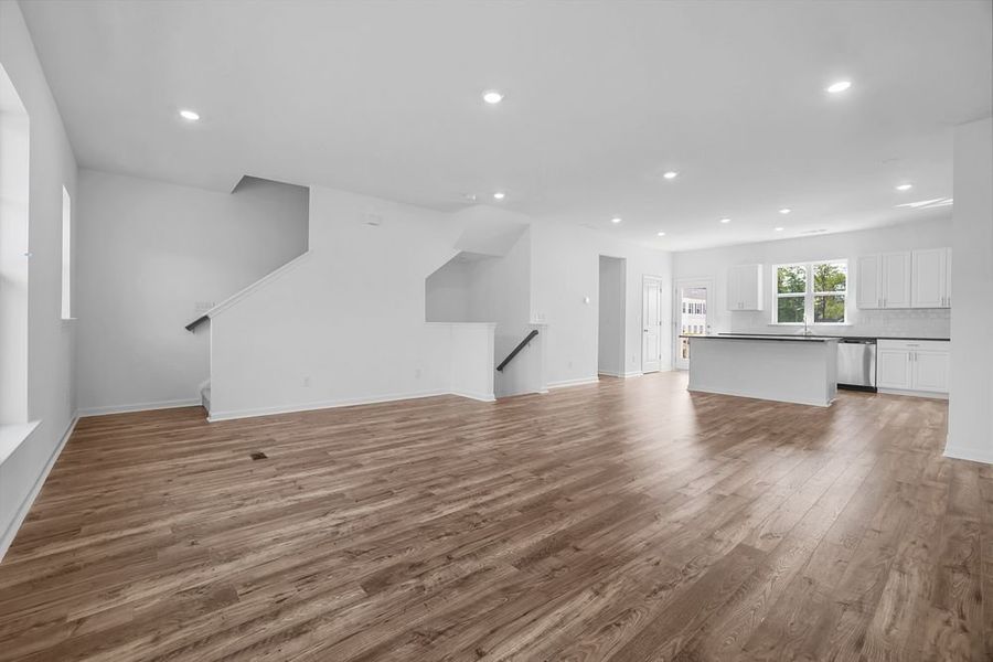 Spacious, unfurnished interior of a new home in Somerset at Veterans Memorial, Mableton (Image 46).