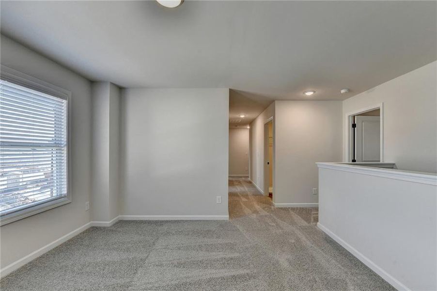 Spacious, unfurnished interior of a new home in , Auburn (Image 38).