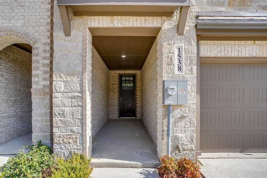 Exterior details and patio area of a home in , Mansfield (Image 3).