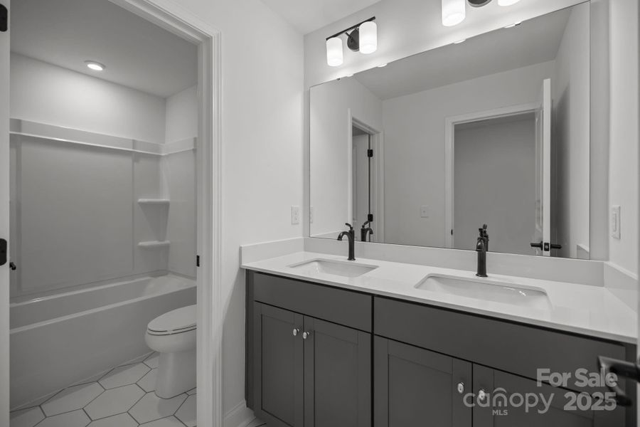 Furnished interior view inside a new home in Lakeside Glen, York (Image 6). Furnished interior view inside a new home in Lakeside Glen, York (Image 6).