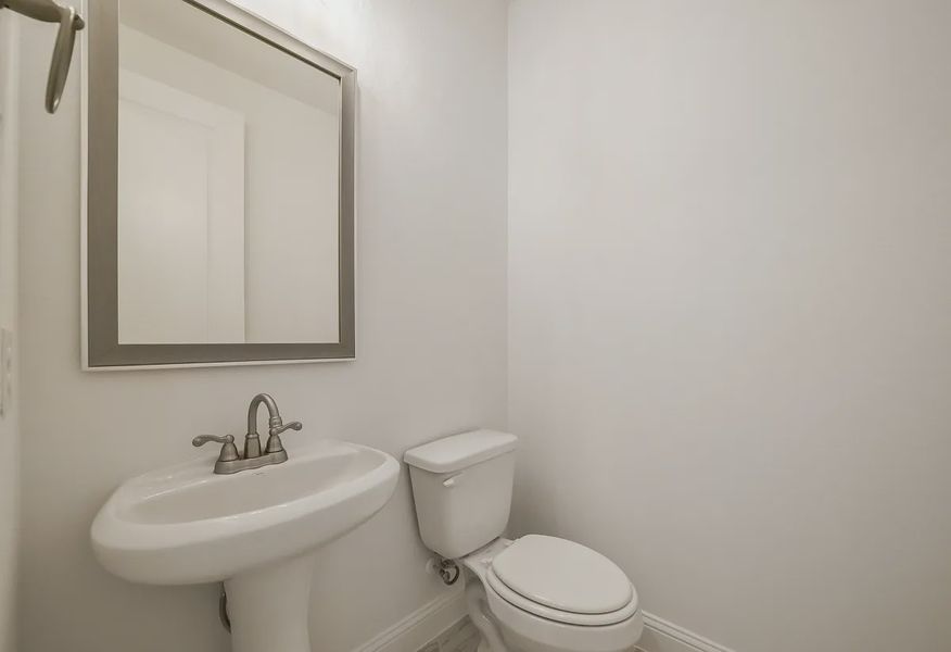 Plan 5019 powder room - 15 of 21