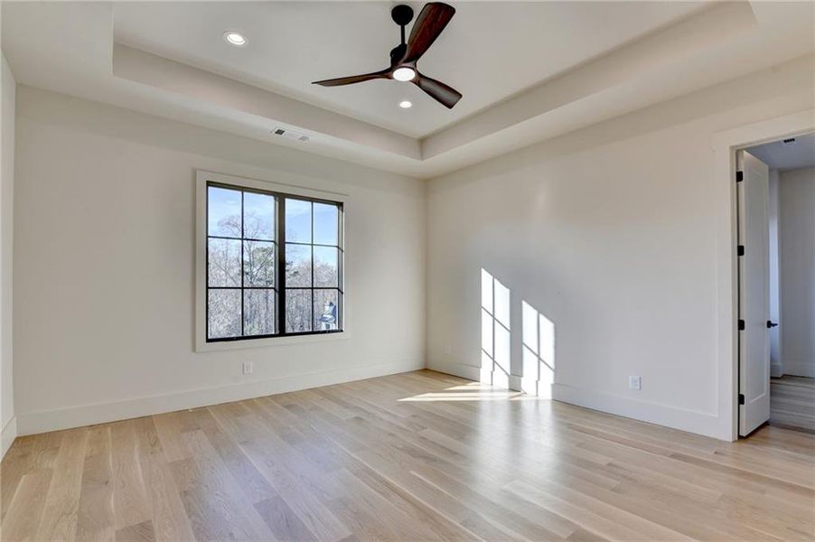 Spacious, unfurnished interior of a new home in , Alpharetta (Image 76). Spacious, unfurnished interior of a new home in , Alpharetta (Image 76).