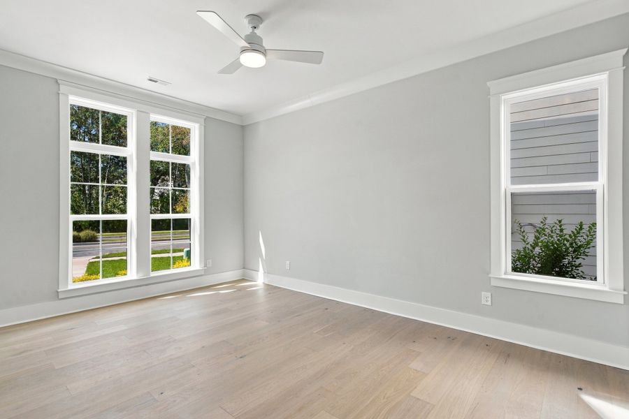 Representative unfurnished interior of a home built from the The Emerson by RobuckHomes in Stonehenge, Raleigh (Image 215).
