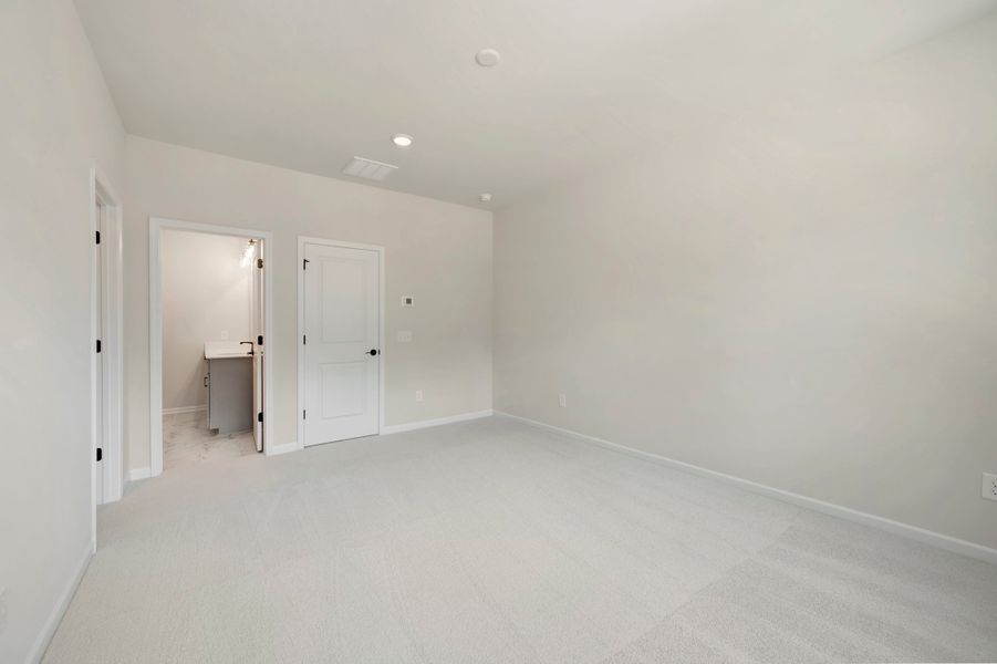 Spacious, unfurnished interior of a new home in Amplitude, Charlotte (Image 29). Spacious, unfurnished interior of a new home in Amplitude, Charlotte (Image 29).