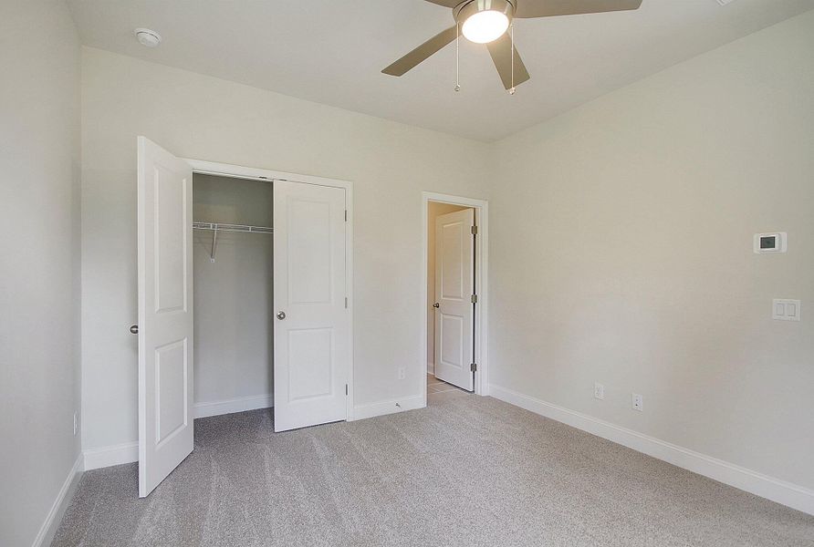 Spacious, unfurnished interior of a new home in Founder's Park, Lincolnville (Image 28).