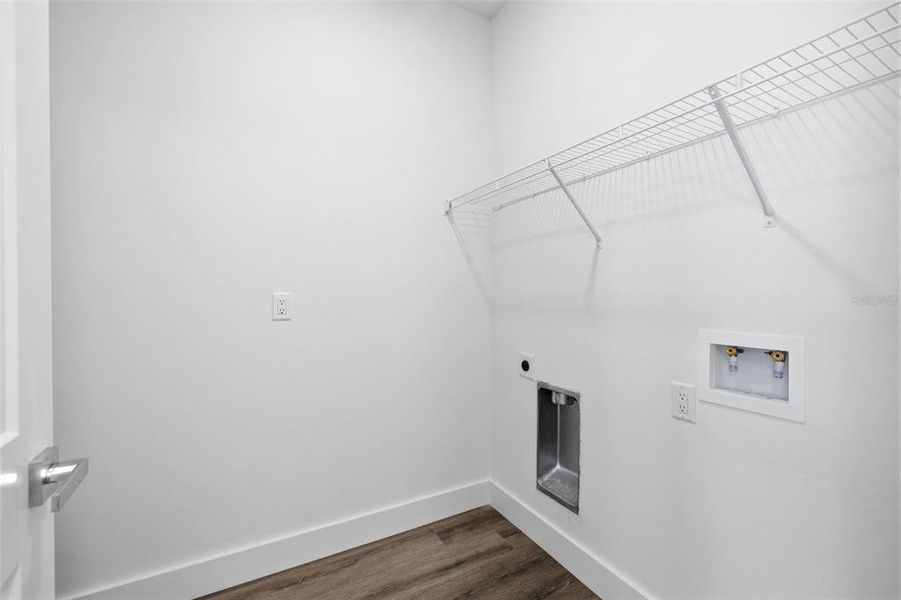 Spacious, unfurnished interior of a new home in , Brooksville (Image 25).