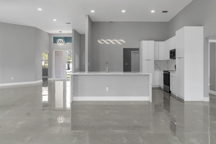 15174 69th Ct N. Loxahatchee 33470 -