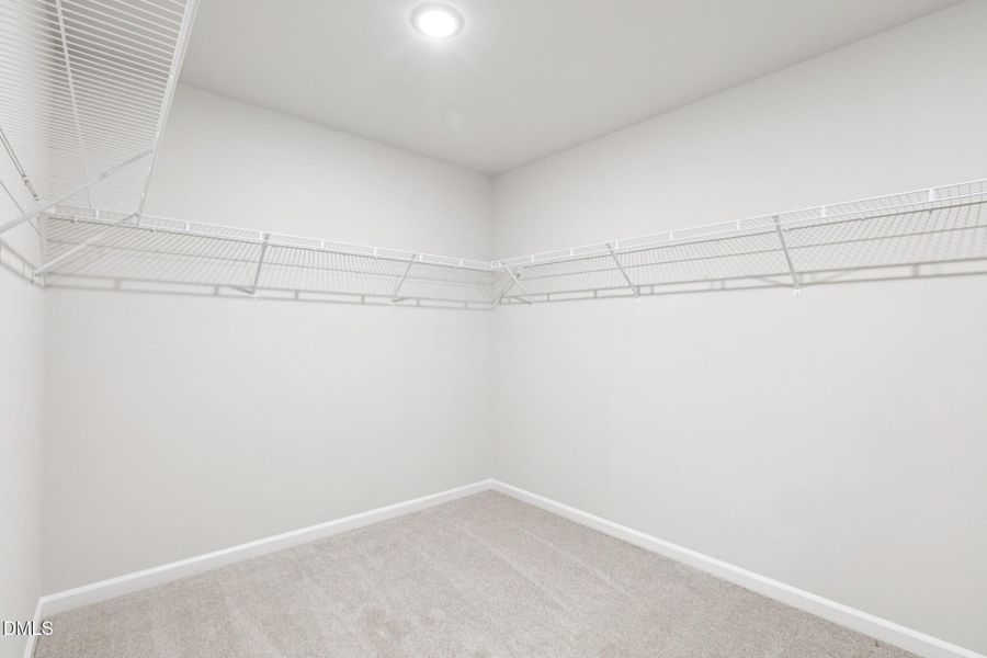 27-web-or-mls-Raleigh- River Glen-38 Hof