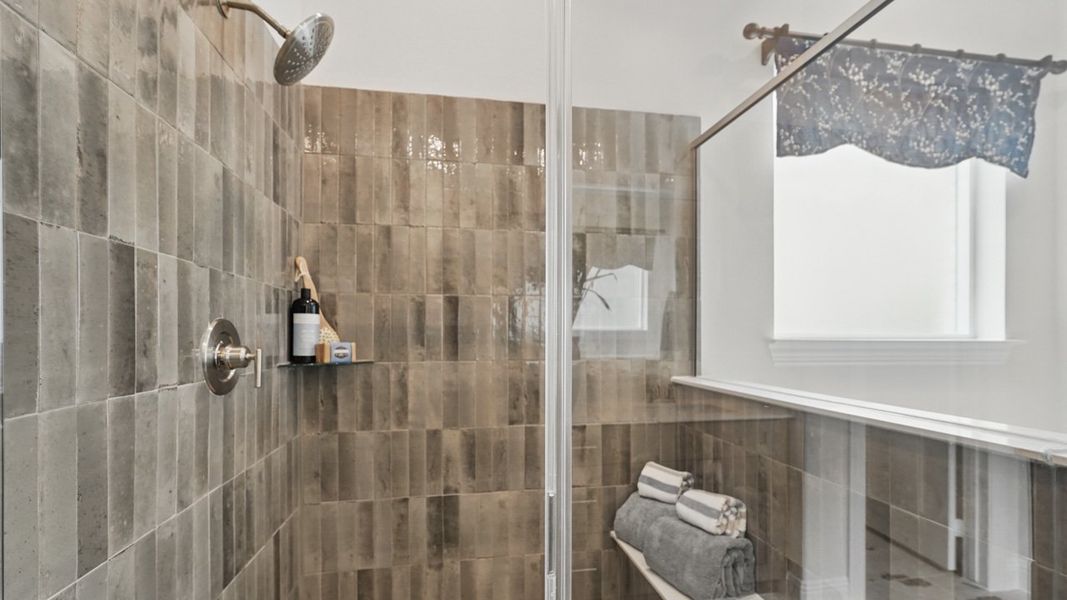 Representative furnished interior of a home built from the CYPRESS by D.R. Horton in Clearview Ranch, Royse City (Image 31). Representative furnished interior of a home built from the CYPRESS by D.R. Horton in Clearview Ranch, Royse City (Image 31).