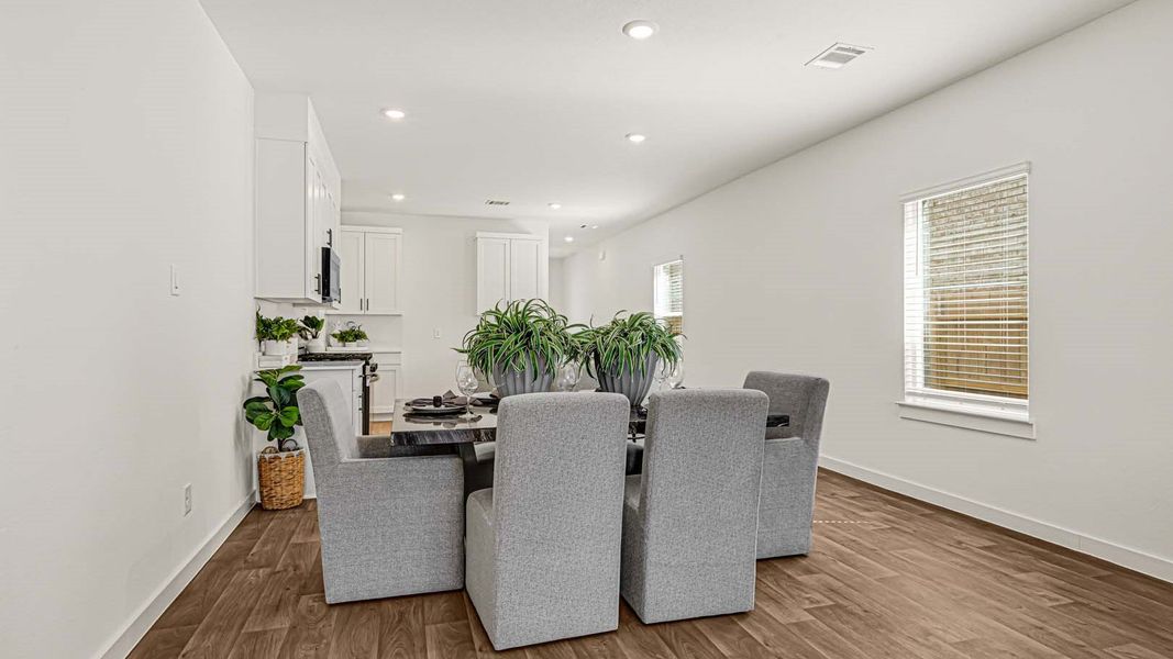 Furnished interior view inside a new home in Emberly, Beasley (Image 10).