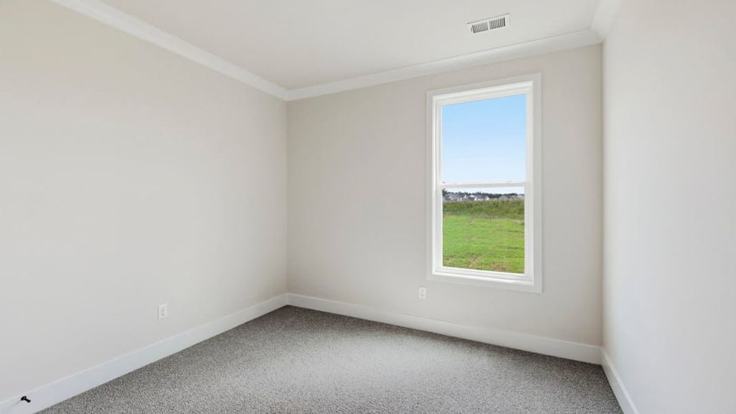 Spacious, unfurnished interior of a new home in Seven Oaks, Greenwood (Image 26).