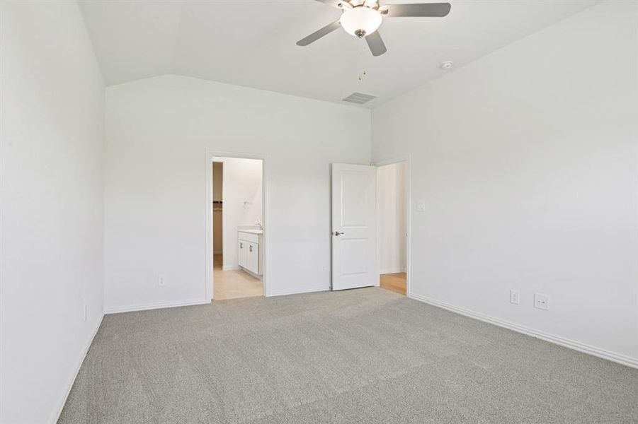 Photo is not of the actual home, but is an inspirational photo of builder’s model home and may depict options, furnishings, and/or decorator features that are not included.