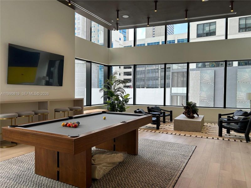 Community amenities in , Miami (Image 37).