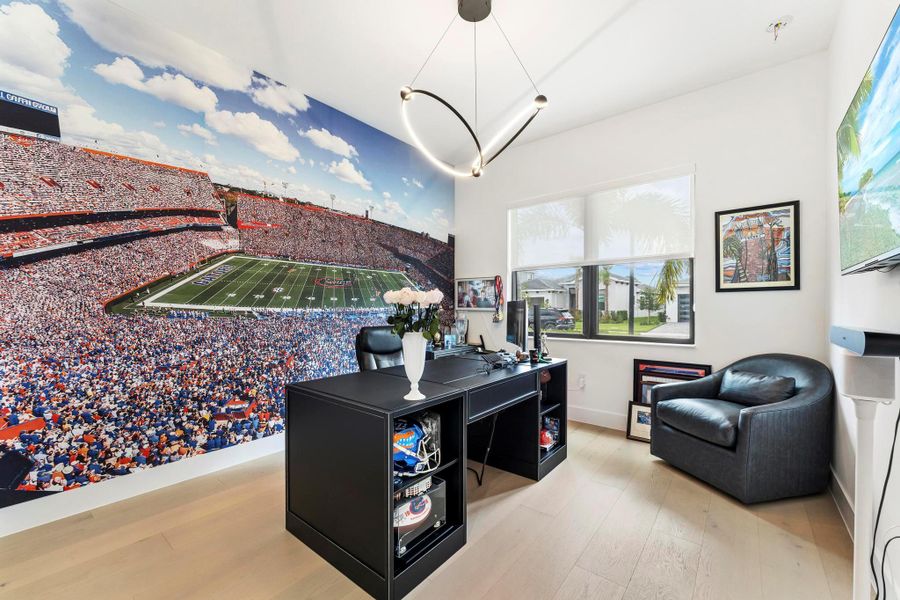 Furnished interior view inside a new home in , Palm Beach Gardens (Image 39).