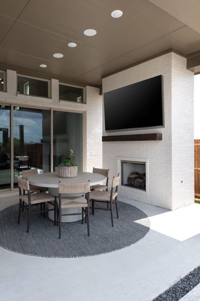Representative exterior details of a home built from the Logan by Tri Pointe Homes in LaPrelle, Haslet (Image 3).