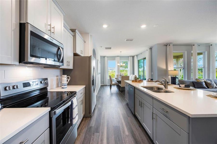 Furnished interior view inside a new home in Wynwood, Ocoee (Image 4).