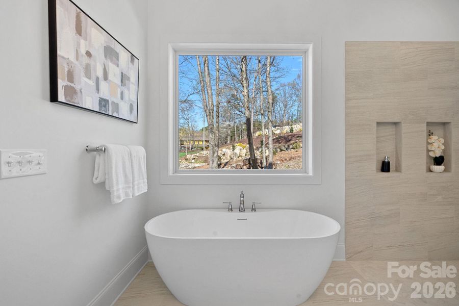 Image 43 of a home in .