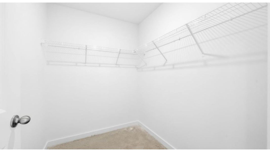 Spacious, unfurnished interior of a new home in Johnson Farms, Greeneville (Image 17).