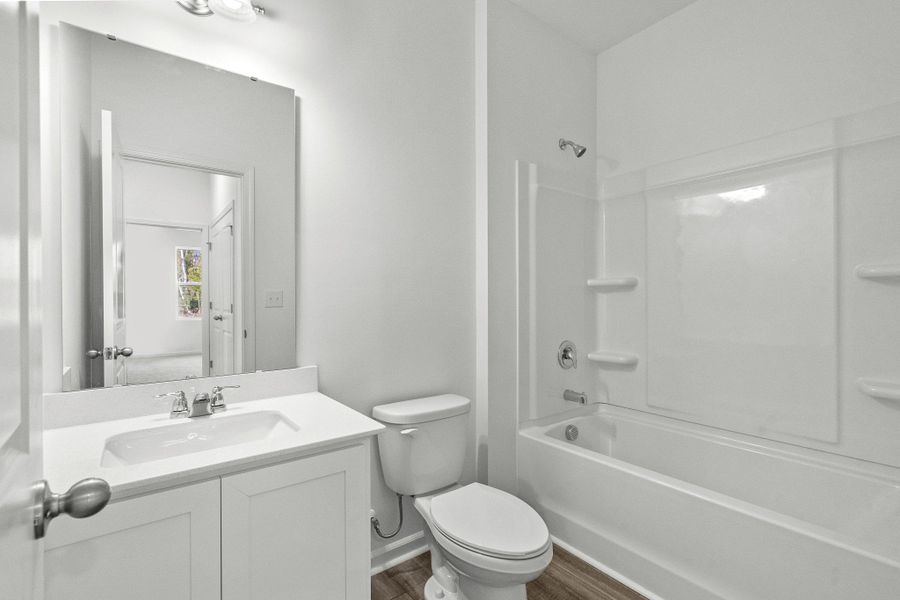 Representative furnished interior of a home built from the Comet by Starlight Homes in Andalusia, Loris (Image 14).