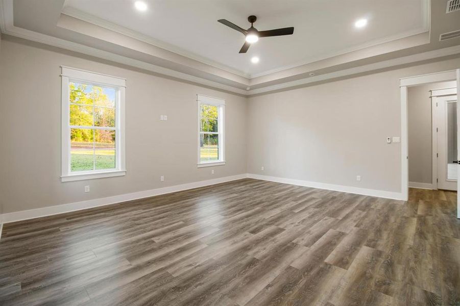 Spacious, unfurnished interior of a new home in , Bullard (Image 34).