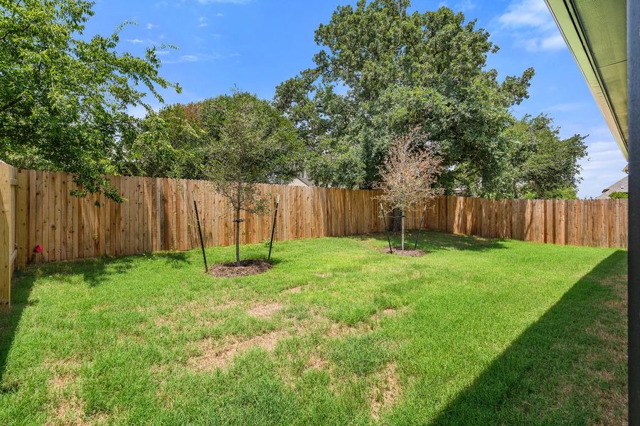 048_lb107668_940 048_lb107668_940